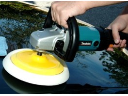 Pročitajte više o članku Poliranje vozila