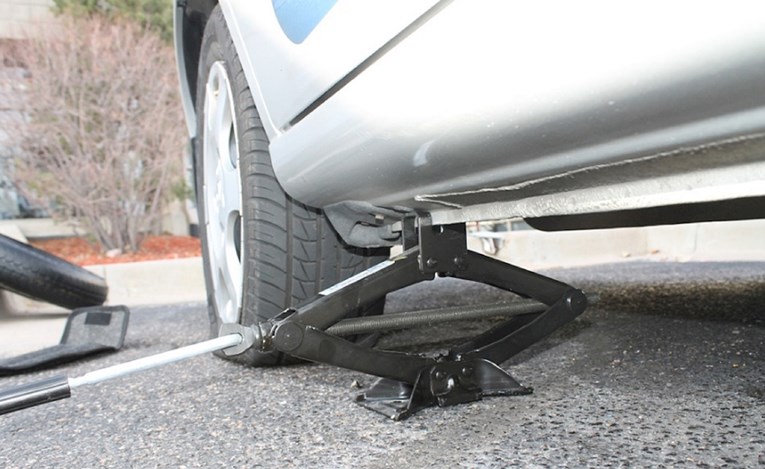 Trenutno pregledavate Zašto je važno ne zapostaviti rezervnu gumu?